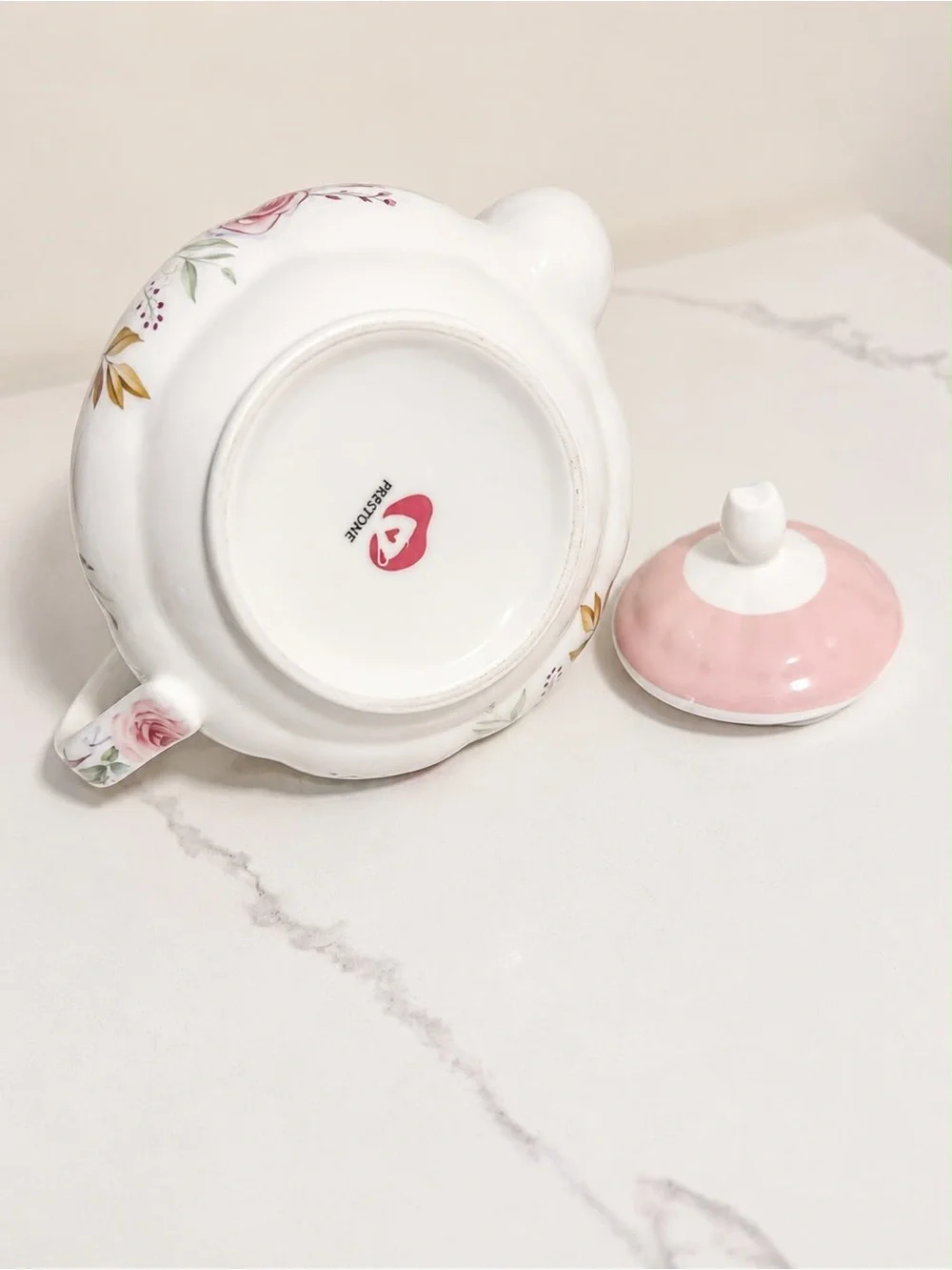 Floral Porcelain Teapot with Pink Lid - Elegant Rose Design